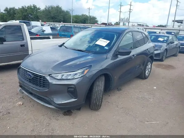 1FMCU0GN8SUA56889 2025 FORD ESCAPE - Image 2