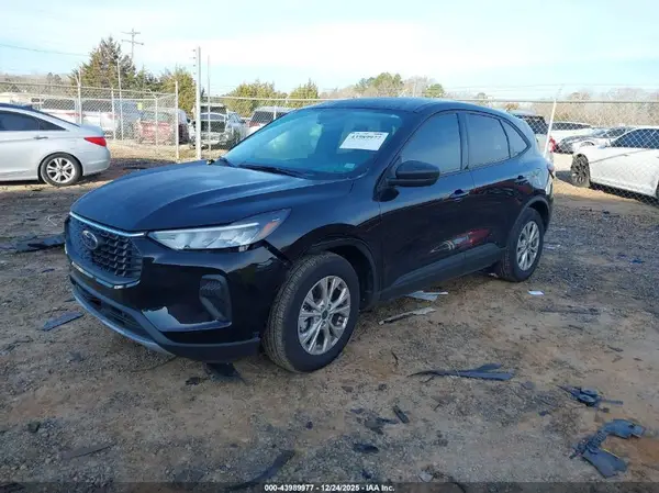 1FMCU0GN8SUA67231 2025 FORD ESCAPE - Image 2