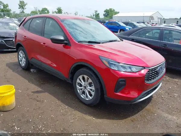 1FMCU0GN8SUA78570 2025 FORD ESCAPE - Image 1