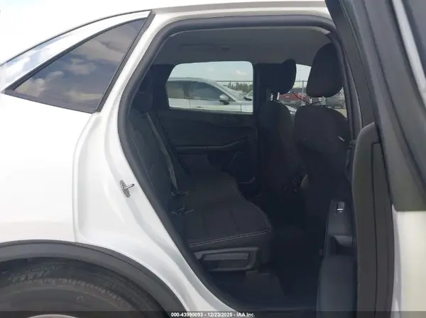 1FMCU0GN9PUB06044 2023 FORD ESCAPE - Image 8