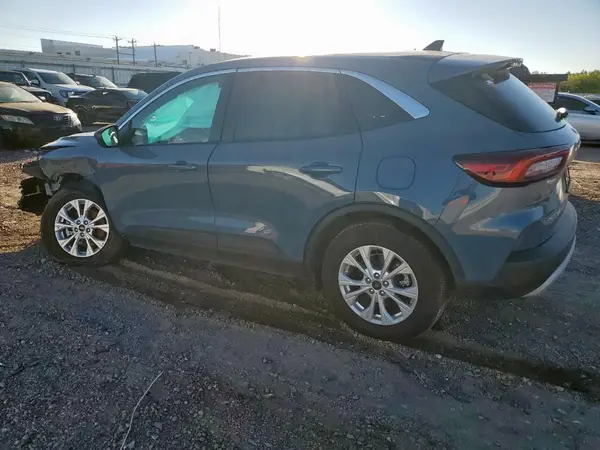 1FMCU0GN9PUB13558 2023 FORD ESCAPE - Image 2