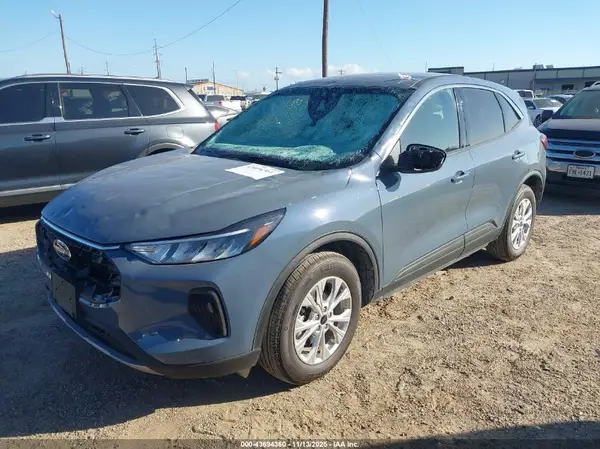 1FMCU0GN9RUB31738 2024 FORD ESCAPE - Image 2