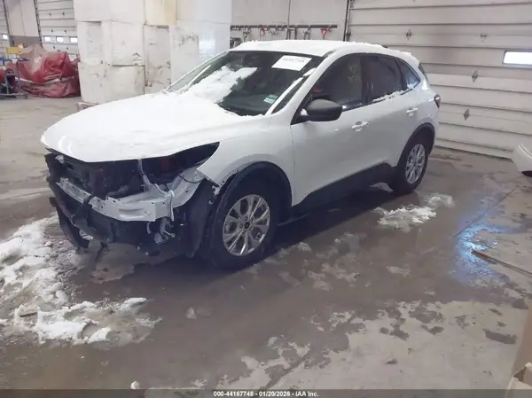 1FMCU0GN9SUA42726 2025 FORD ESCAPE - Image 2