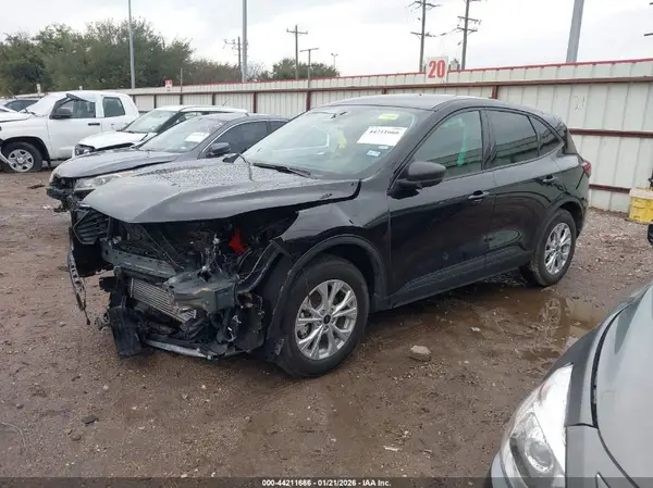 1FMCU0GN9SUB00754 2025 FORD ESCAPE - Image 2
