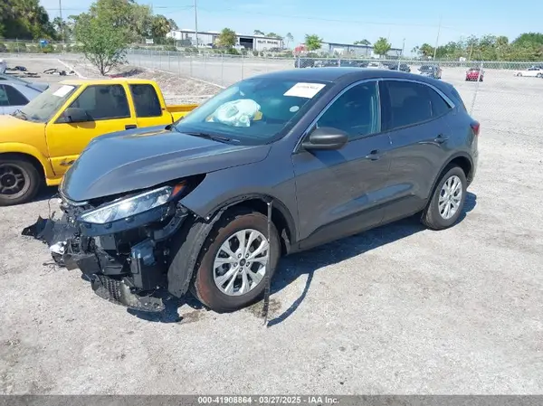 1FMCU0GNXRUB09506 2024 FORD ESCAPE - Image 2