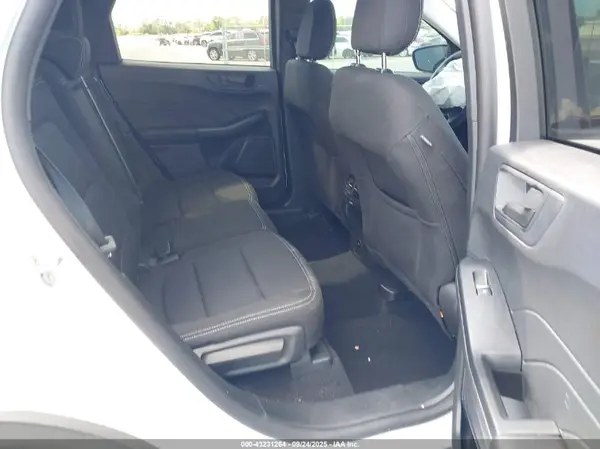 1FMCU0GNXRUB11840 2024 FORD ESCAPE - Image 8