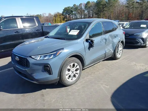 1FMCU0GNXSUA19116 2025 FORD ESCAPE - Image 2