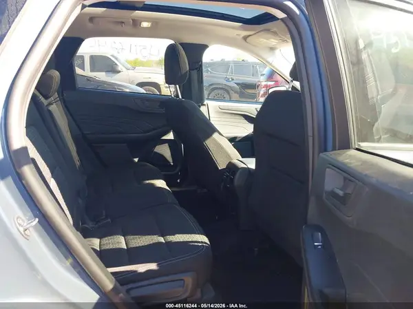 1FMCU0GNXSUA33372 2025 FORD ESCAPE - Image 8