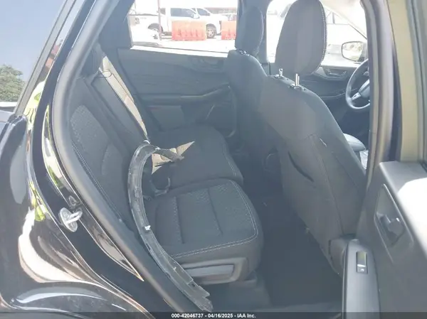 1FMCU0GNXSUA41861 2025 FORD ESCAPE - Image 8