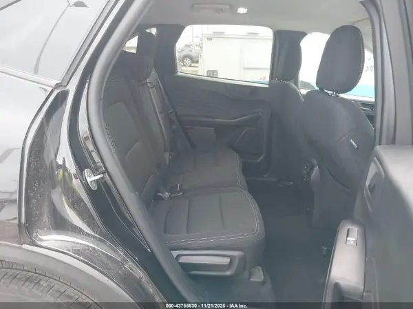 1FMCU0GNXSUA73337 2025 FORD ESCAPE - Image 8