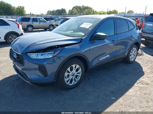 1FMCU0GNXSUB17143 2025 FORD ESCAPE - Image 2