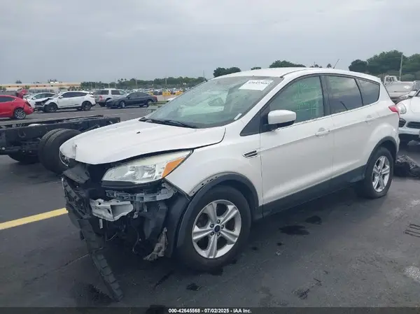 1FMCU0GX0GUA04567 2016 FORD ESCAPE - Image 2
