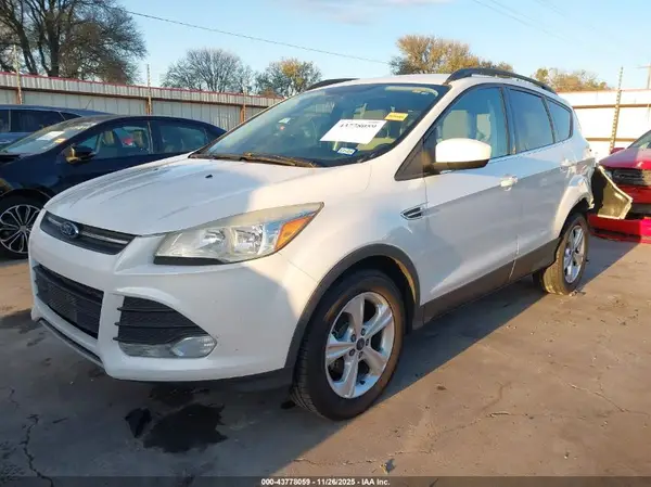 1FMCU0GX0GUA09817 2016 FORD ESCAPE - Image 2