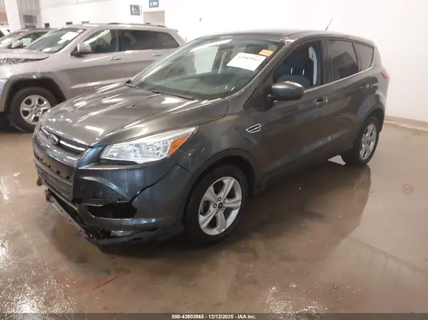 1FMCU0GX0GUA10692 2016 FORD ESCAPE - Image 2