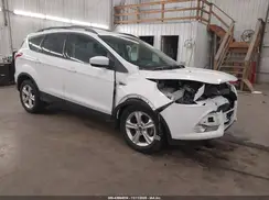1FMCU0GX0GUA29520 2016 FORD ESCAPE
