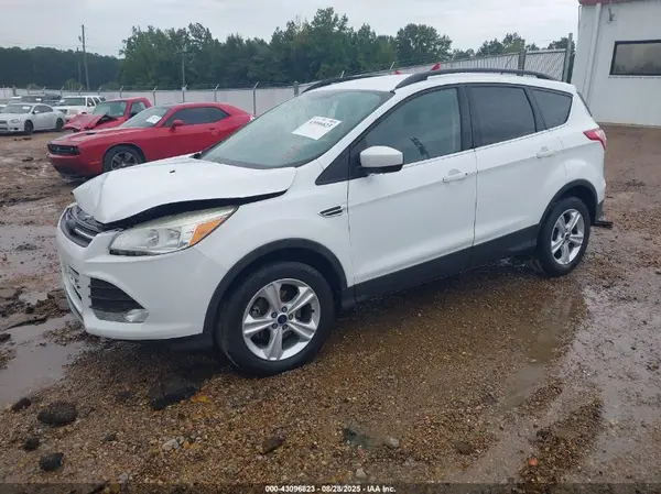 1FMCU0GX0GUA74666 2016 FORD ESCAPE - Image 2
