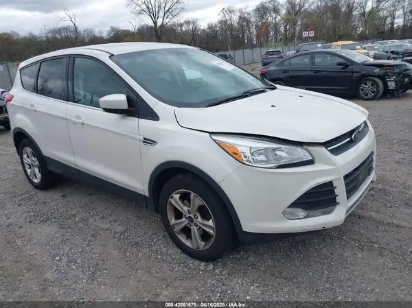 1FMCU0GX0GUA80211 2016 FORD ESCAPE - Image 1