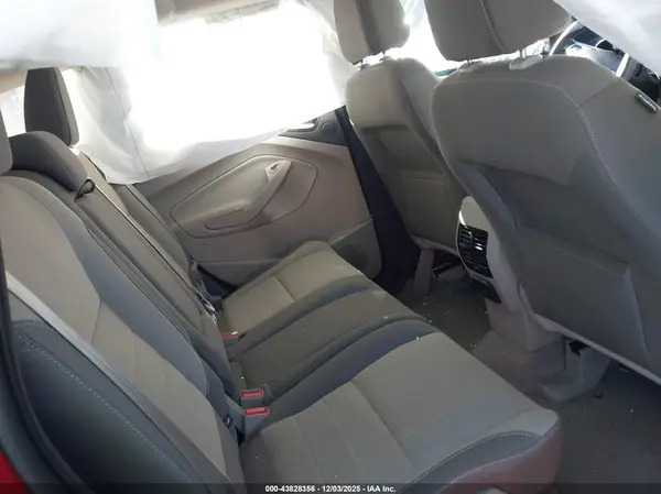 1FMCU0GX0GUB11621 2016 FORD ESCAPE - Image 8