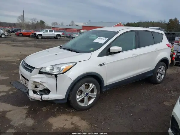 1FMCU0GX0GUB20495 2016 FORD ESCAPE - Image 2