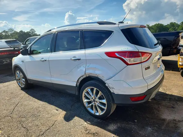 1FMCU0GX0GUB22330 2016 FORD ESCAPE - Image 2