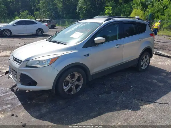 1FMCU0GX0GUB30797 2016 FORD ESCAPE - Image 2
