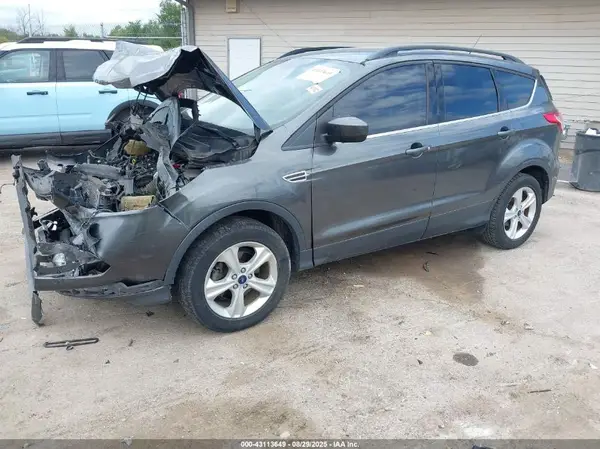 1FMCU0GX0GUB71205 2016 FORD ESCAPE - Image 2
