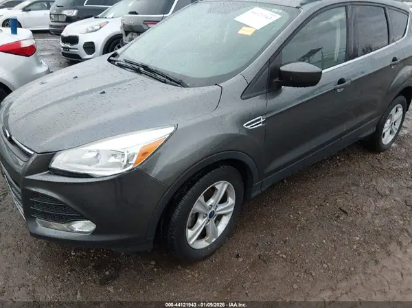 1FMCU0GX0GUB93950 2016 FORD ESCAPE - Image 2
