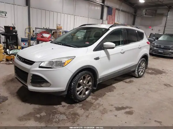 1FMCU0GX0GUC86547 2016 FORD ESCAPE - Image 2