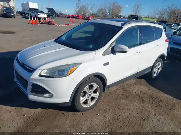 1FMCU0GX1GUA32961 2016 FORD ESCAPE - Image 2