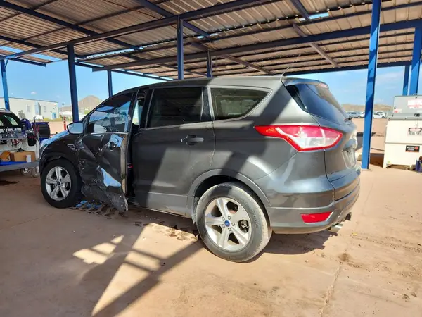 1FMCU0GX1GUA84980 2016 FORD ESCAPE - Image 2