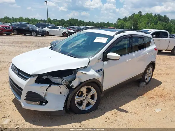 1FMCU0GX1GUB19601 2016 FORD ESCAPE - Image 2