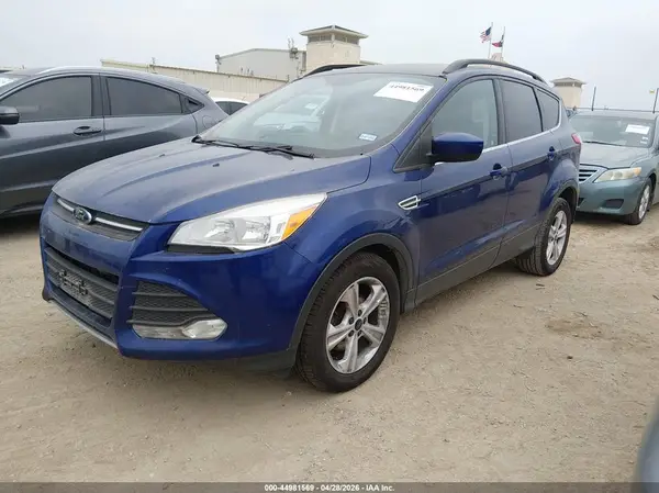 1FMCU0GX1GUB57457 2016 FORD ESCAPE - Image 2