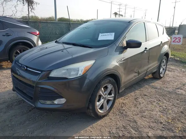 1FMCU0GX1GUB96713 2016 FORD ESCAPE - Image 2