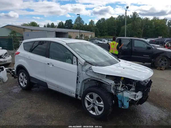 1FMCU0GX1GUC52309 2016 FORD ESCAPE - Image 1