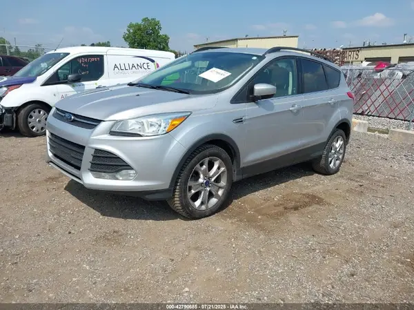 1FMCU0GX1GUC64864 2016 FORD ESCAPE - Image 2