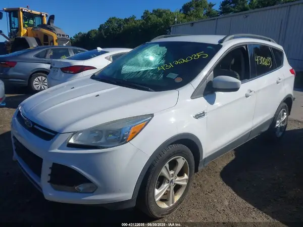 1FMCU0GX1GUC67554 2016 FORD ESCAPE - Image 2