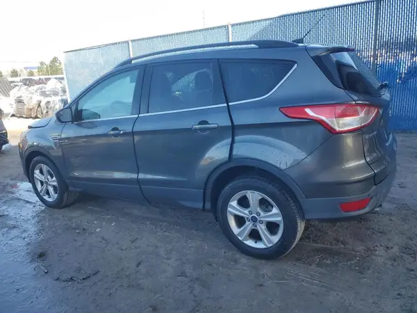 1FMCU0GX1GUC67604 2016 FORD ESCAPE - Image 2