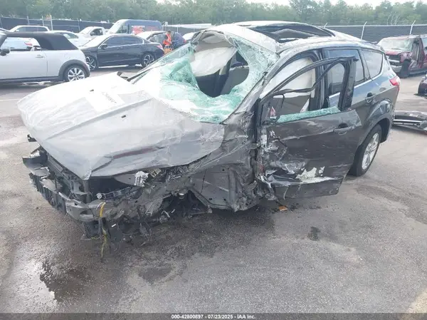 1FMCU0GX2GUA02349 2016 FORD ESCAPE - Image 2