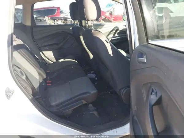 1FMCU0GX2GUA51101 2016 FORD ESCAPE - Image 8