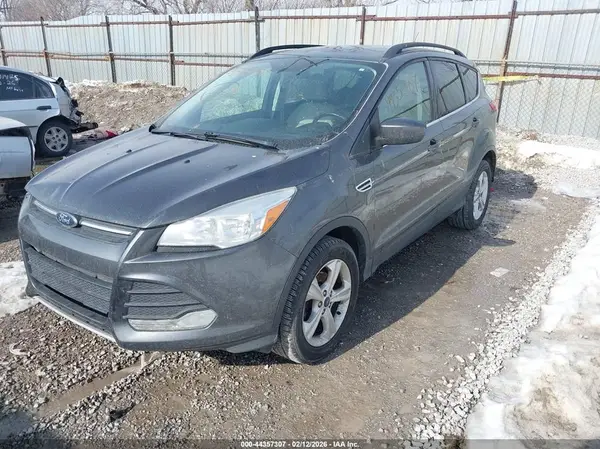 1FMCU0GX2GUA75124 2016 FORD ESCAPE - Image 2