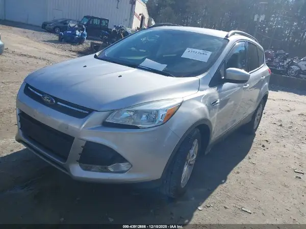 1FMCU0GX2GUB19459 2016 FORD ESCAPE - Image 2