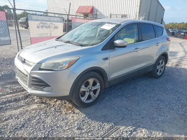 1FMCU0GX2GUB88832 2016 FORD ESCAPE - Image 2