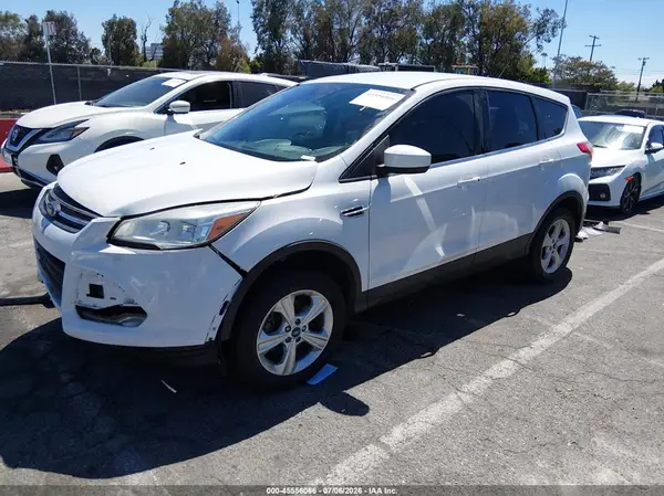 1FMCU0GX2GUC30464 2016 FORD ESCAPE - Image 2