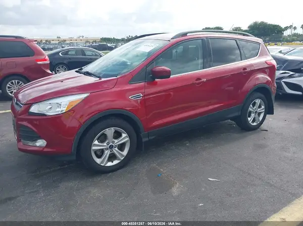 1FMCU0GX2GUC35700 2016 FORD ESCAPE - Image 2