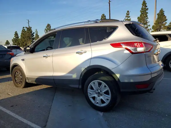 1FMCU0GX2GUC43702 2016 FORD ESCAPE - Image 2