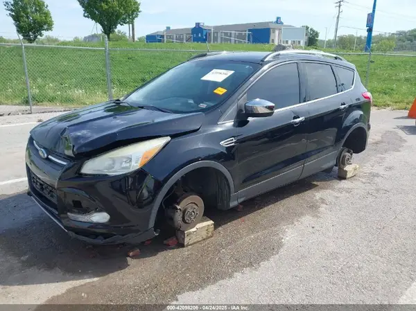 1FMCU0GX3GUA29026 2016 FORD ESCAPE - Image 2