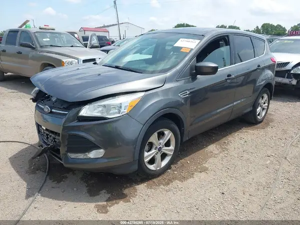 1FMCU0GX3GUA38048 2016 FORD ESCAPE - Image 2