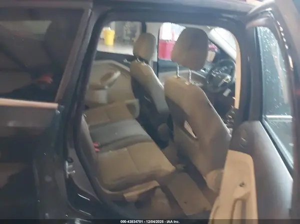 1FMCU0GX3GUA38518 2016 FORD ESCAPE - Image 8