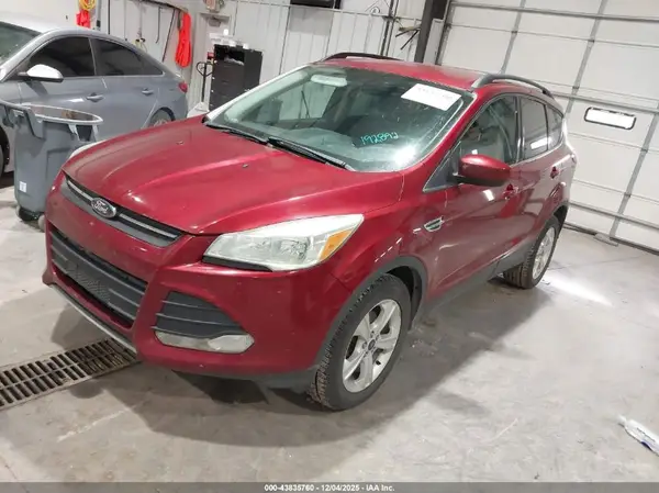 1FMCU0GX3GUA98198 2016 FORD ESCAPE - Image 2