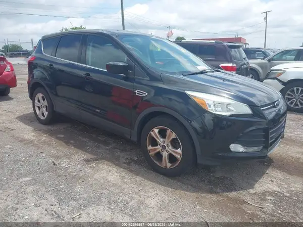 1FMCU0GX3GUB30552 2016 FORD ESCAPE - Image 1